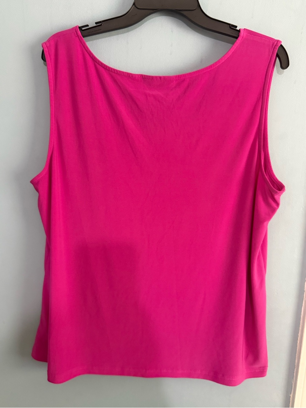 Bob Mackie Vibrant Fuchsia Scoop Neck Tank Top - Picture 4 of 14